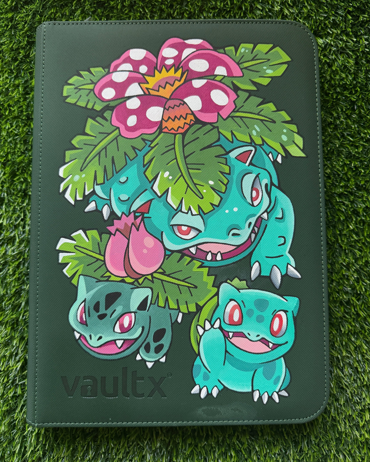 Venusaur Trio Binder